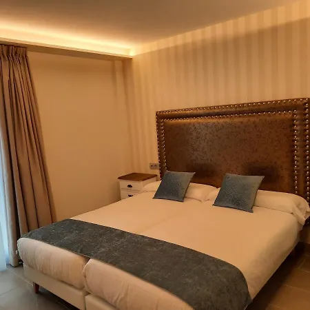 Solpor Do Coido 酒店 *